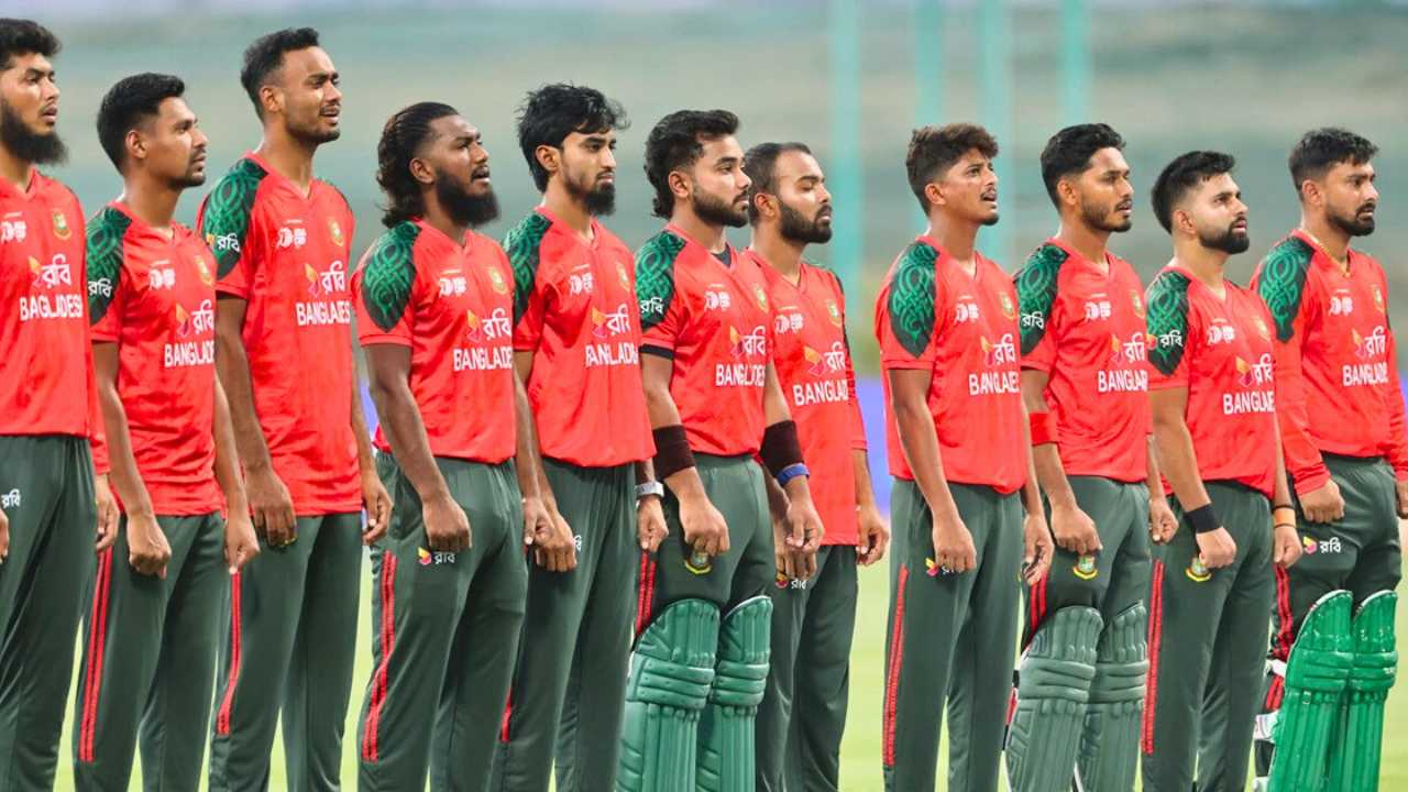Bangladeshi cricketers on Bangladesh Cricket Board decision
