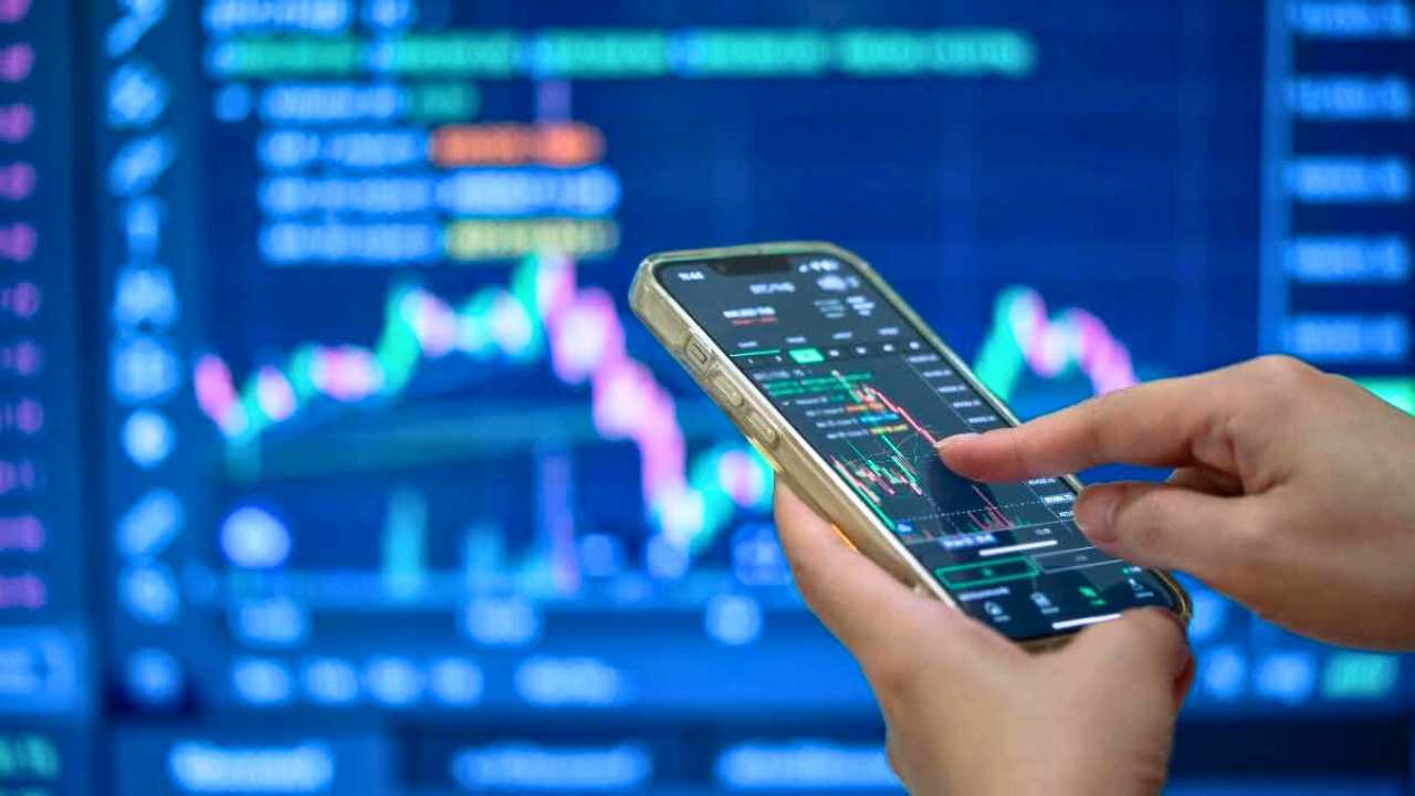 This Multibagger Stock Gave 110 percent return in just 1 month