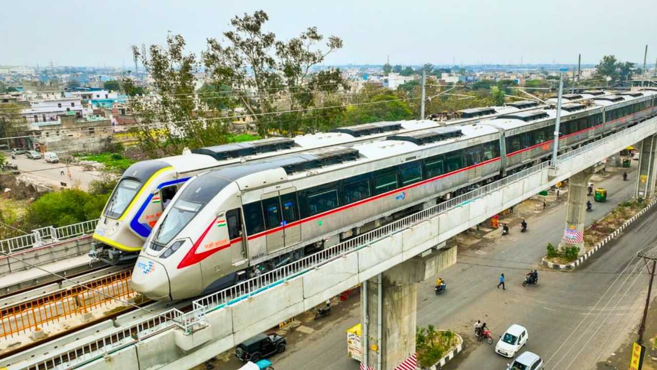 India's Fastest Metro service started after inauguration